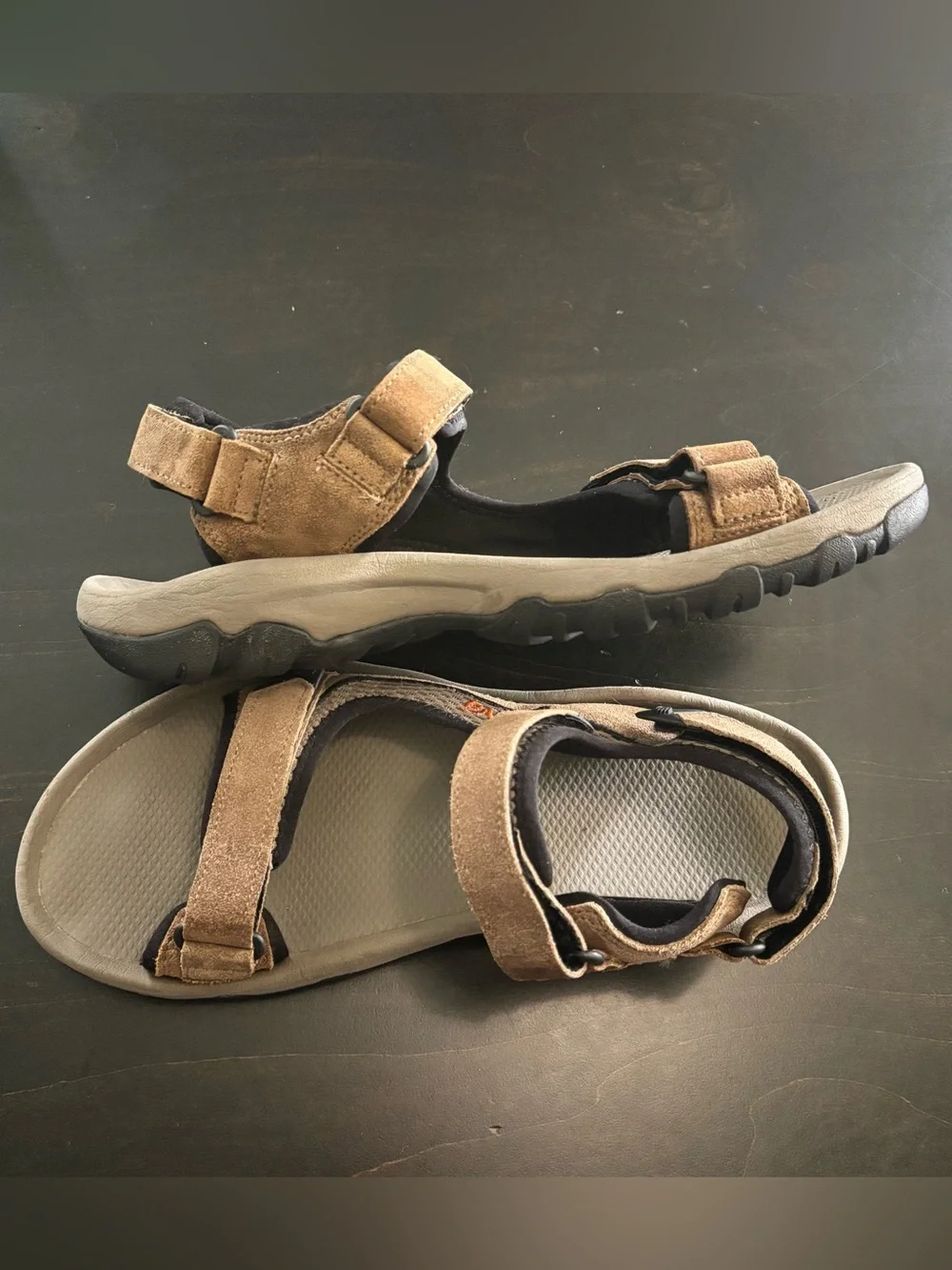 Teva Men’s Size 9 Tan and Black Suede Mozel Sport Sandals EUC